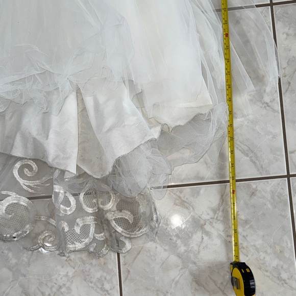 USED- 2 Bundle- Elegant White Lace Tulle Dresses - Picture 13 of 16